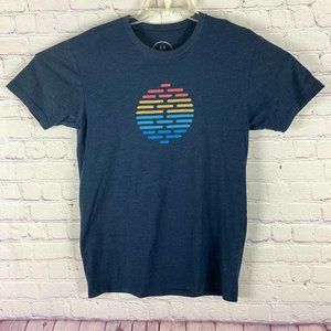 Super Simple Men's Blue Short Sleeve and Crewneck Graph Tee. Size: Medium